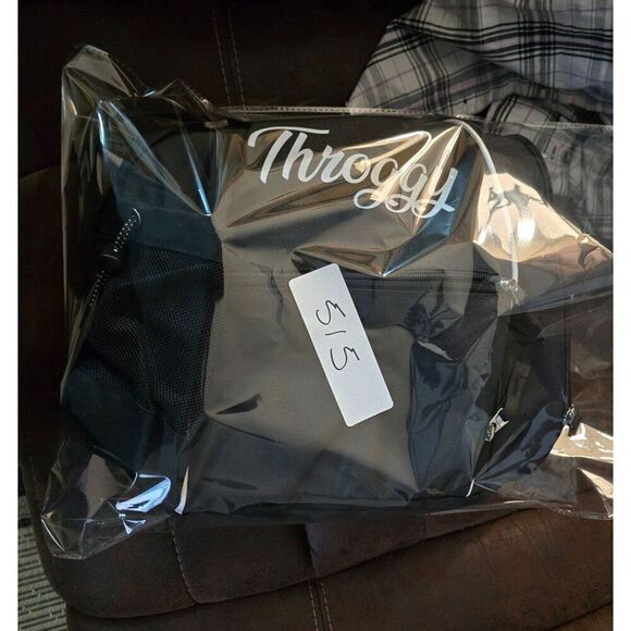 Throggy Black Sling Backpack With Multiple Zipper Pockets & Mesh Holder - Picture 11 of 11